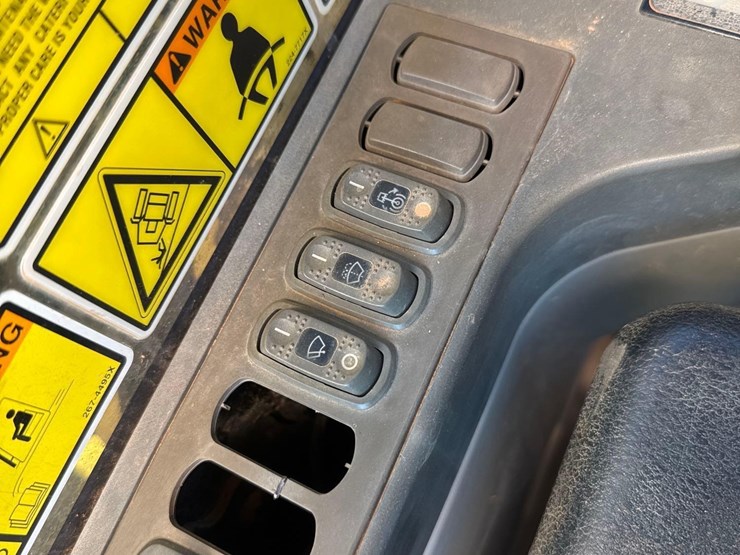 2013-caterpillar-320el-image-31
