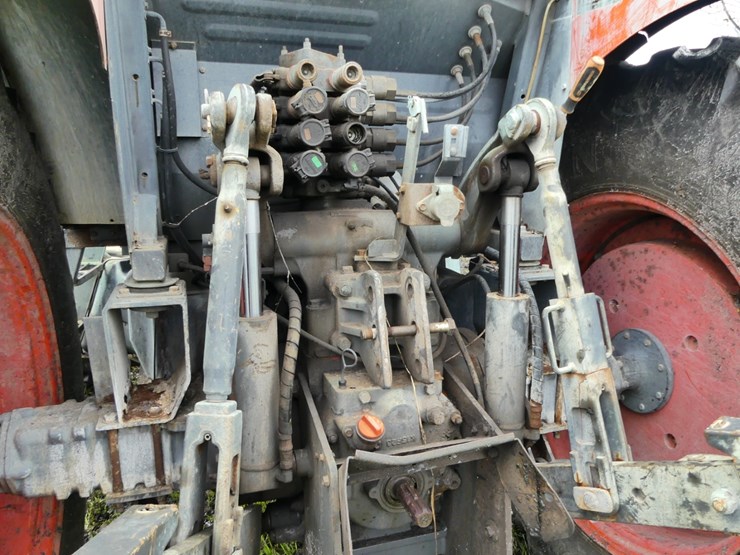 2016-kubota-m6-141-image-6