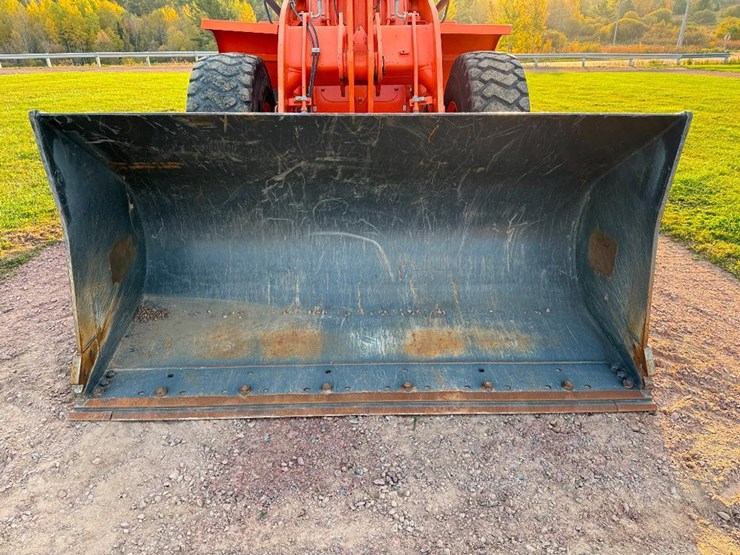 2017-doosan-dl250-5-image-27