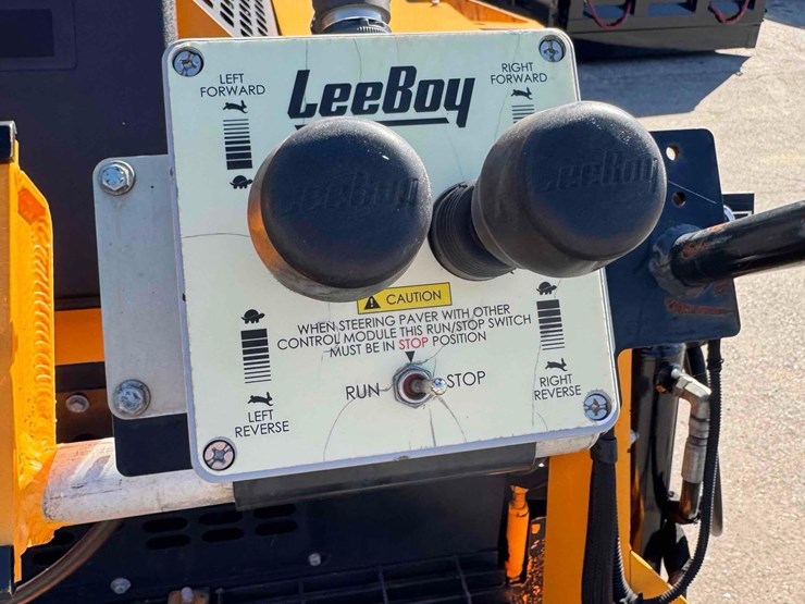 2021-leeboy-8520b-image-28
