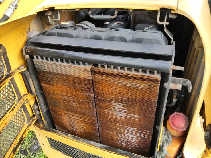 deere-270-image-9