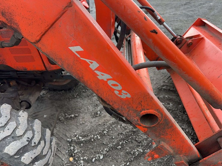 2013-kubota-b3000-image-14