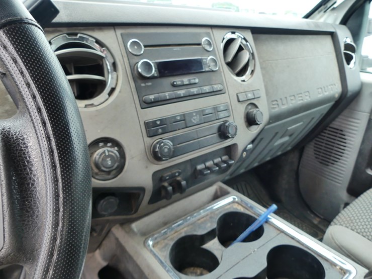 2013-ford-f250-xlt-image-14