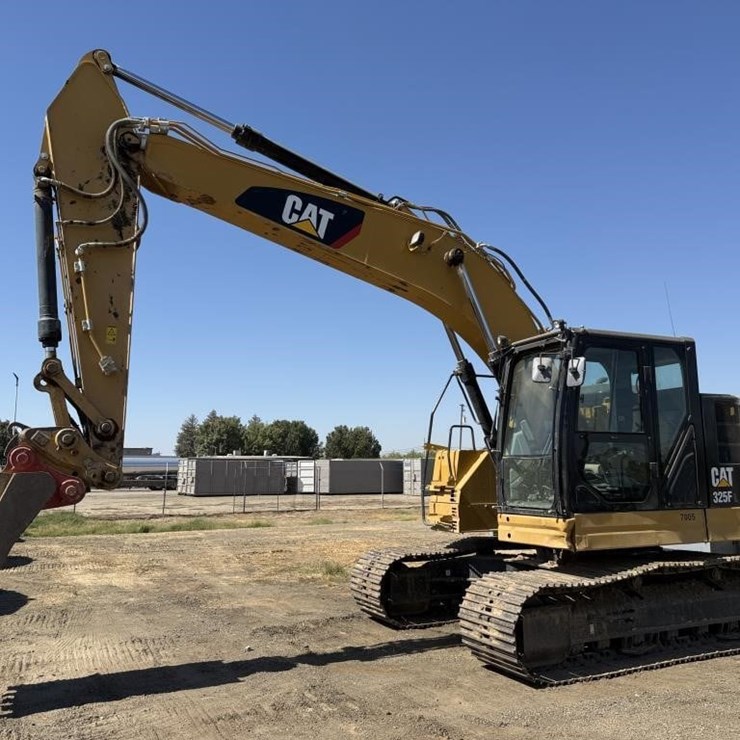 2020 CATERPILLAR 325FLCR