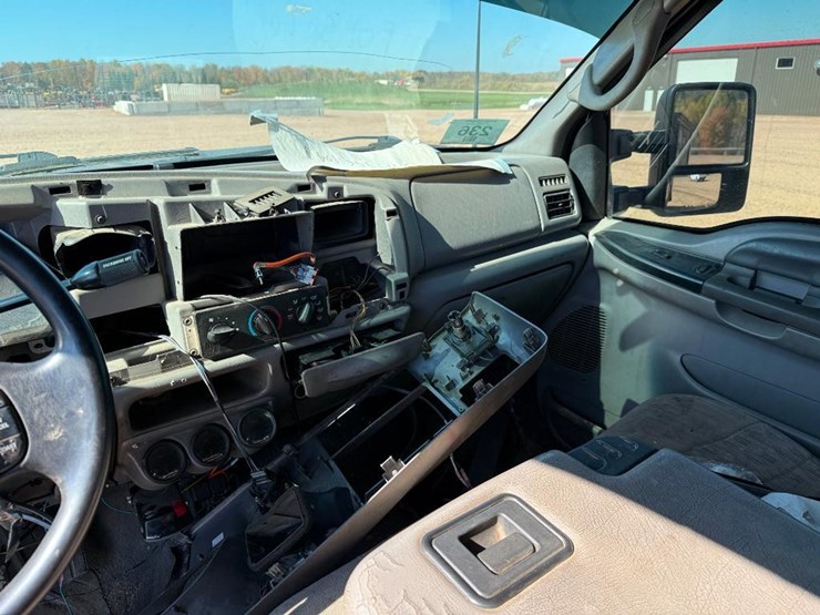 1999-ford-f250-image-29
