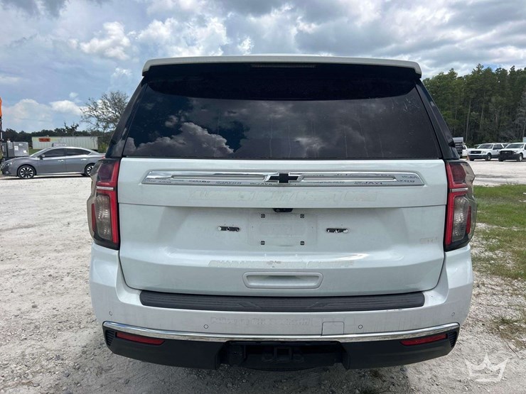 2022-chevrolet-tahoe-image-24