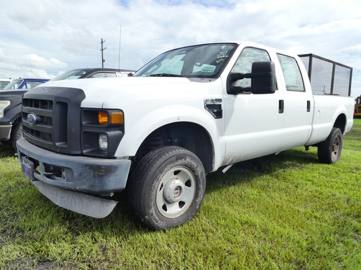 2009-ford-f350-xl-image-1