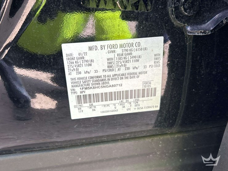 2022-ford-explorer-image-5