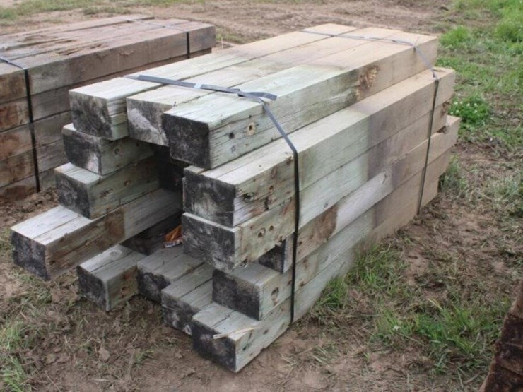 bundle-of-guardrail-posts-6''x8''x6'-long-image-2