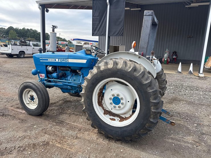 ford-4600-image-3