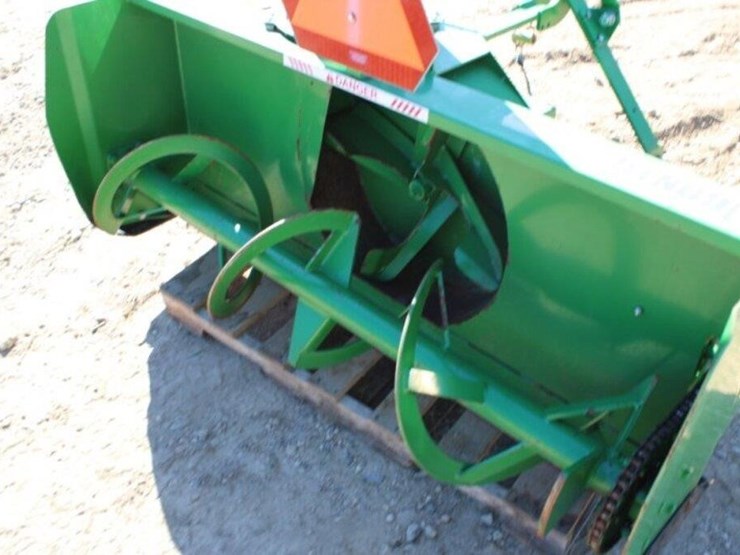 frontier-snow-blower-image-10
