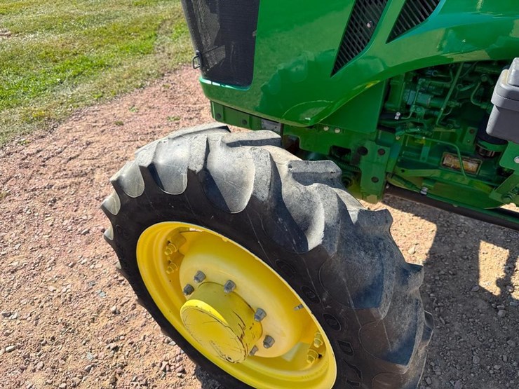 john-deere-5065e-image-11