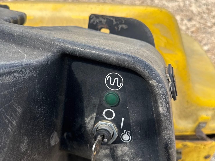 2003-wacker-neuson-rd11a-image-21