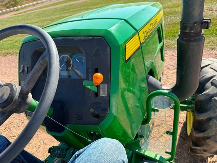 john-deere-5065e-image-44