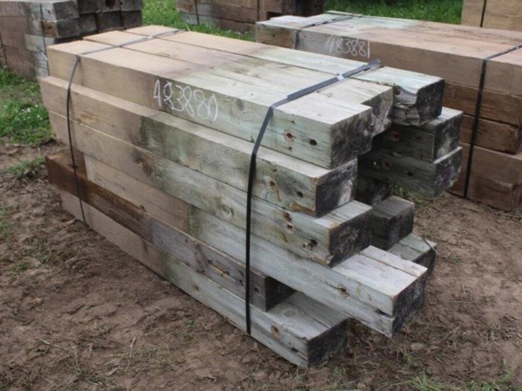 bundle-of-guardrail-posts-6''x8''x6'-long-image-1