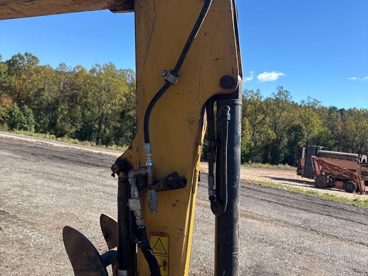 2018-caterpillar-304e2-cr-image-14