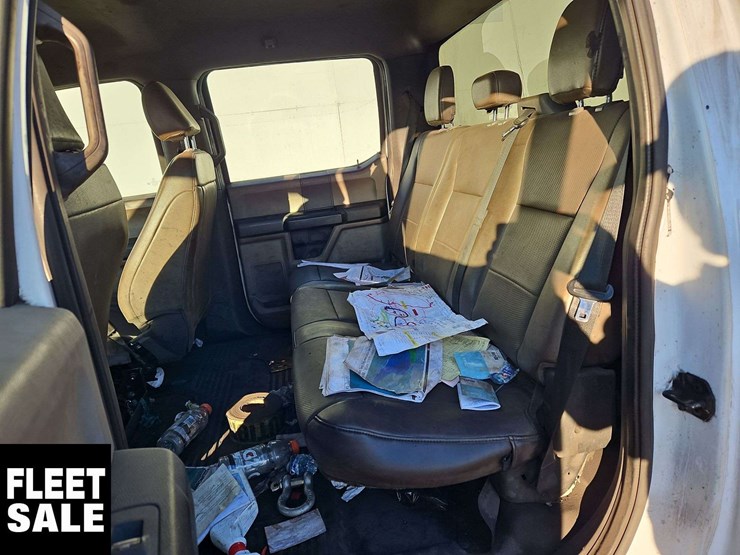 2021-ford-f350-image-14