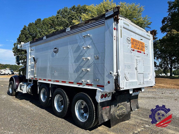 2016-peterbilt-367-image-3
