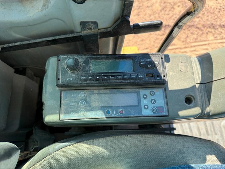kobelco-sk200sr-lc-image-49