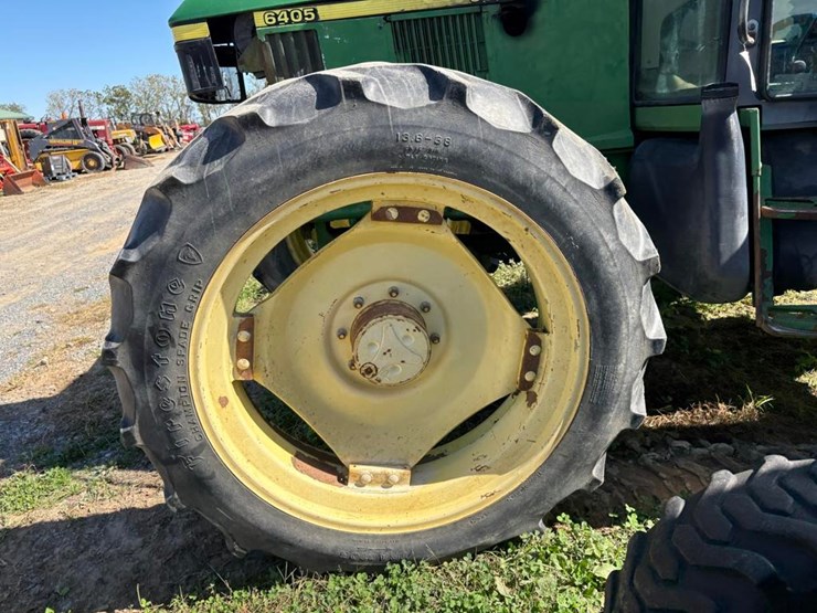 john-deere-6405-image-16
