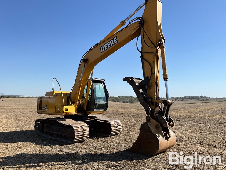 2005-deere-160c-lc-image-3