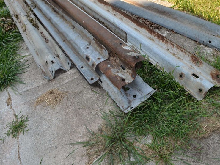 misc-length-pile-of-guardrail-image-2