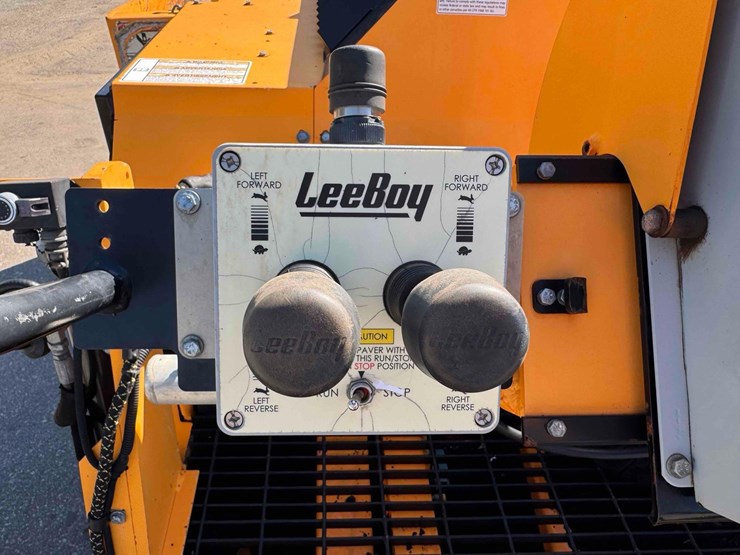 2021-leeboy-8520b-image-27