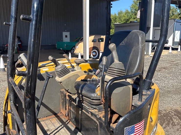 2018-caterpillar-304e2-cr-image-25