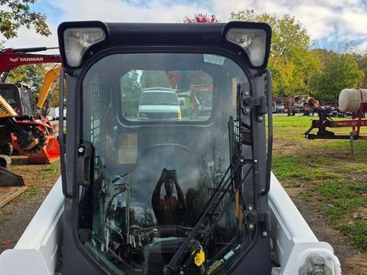 2018-bobcat-s550-image-37