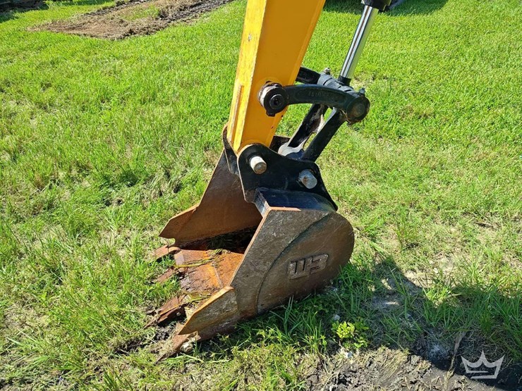 2023-jcb-35z-1-image-22