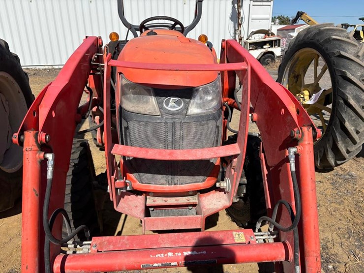 kubota-l3301-image-5