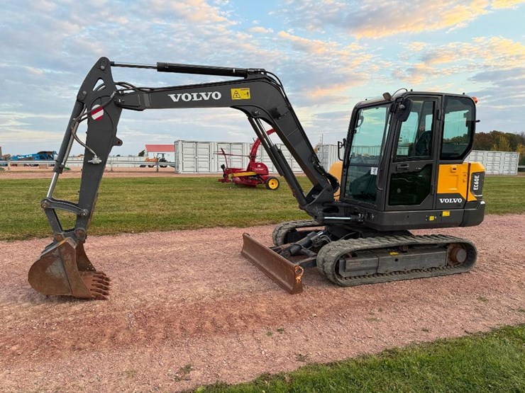 volvo-ec60e-image-1