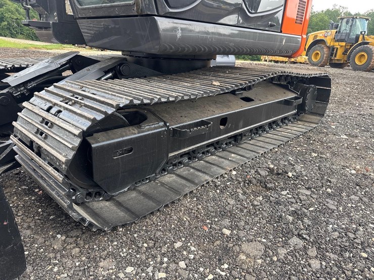 2021-hitachi-zx135us-6-image-20