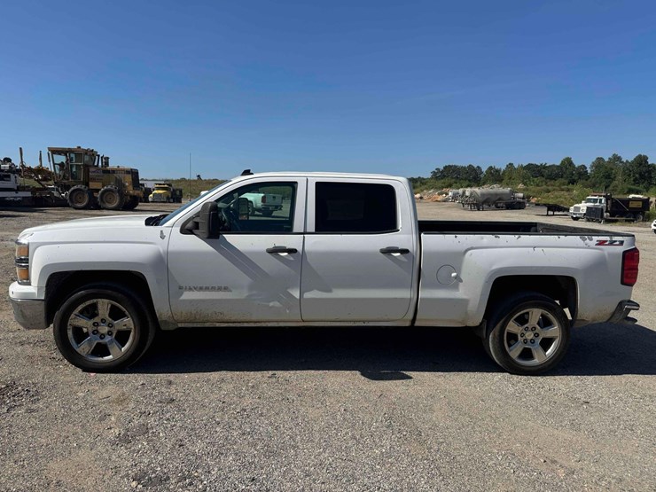 2014-chevrolet-silverado-1500-image-2