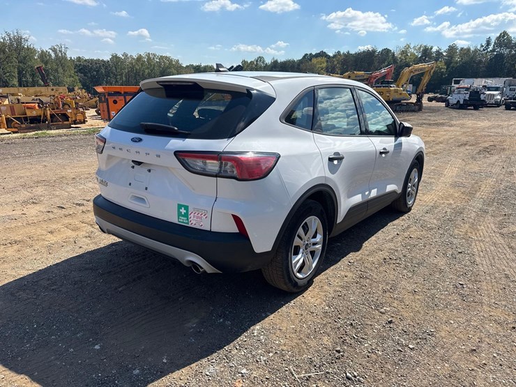 2020-ford-escape-image-5