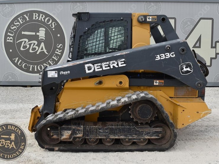 2018-deere-333g-image-4