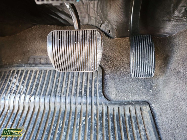 2012-ford-f150-image-23