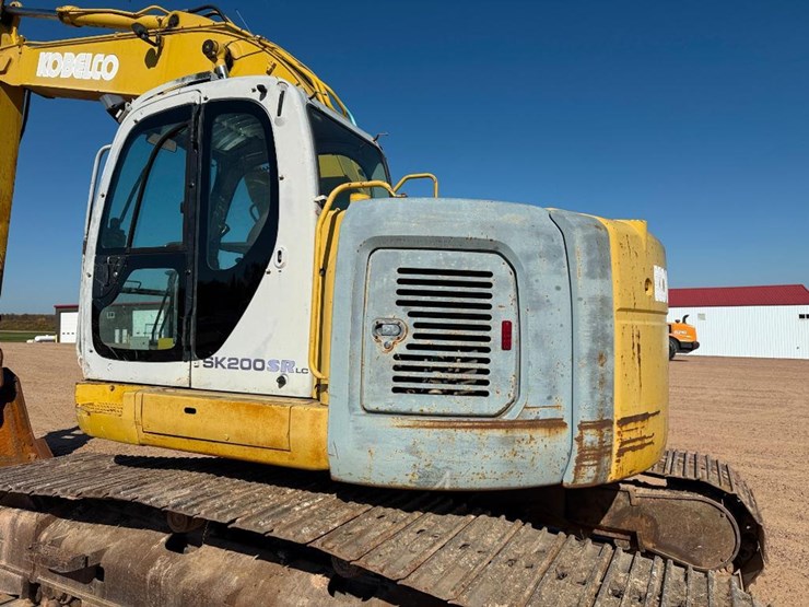 kobelco-sk200sr-lc-image-23