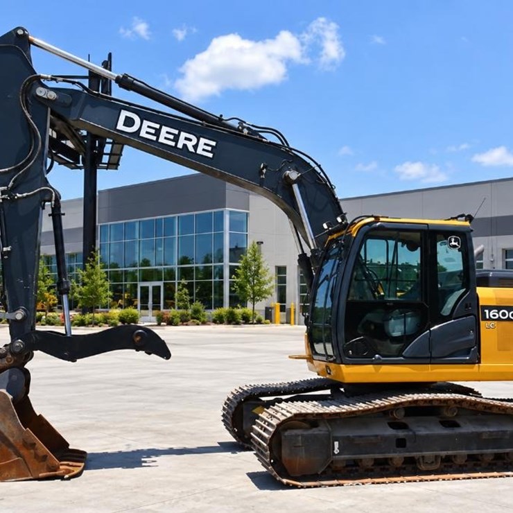 2019 DEERE 160G LC
