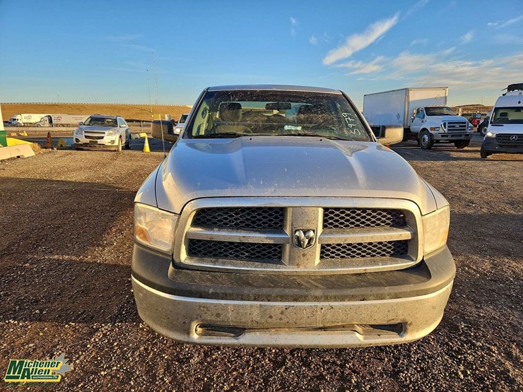 2010-dodge-ram-1500-image-8
