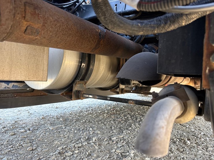 2018-kenworth-t680-image-66