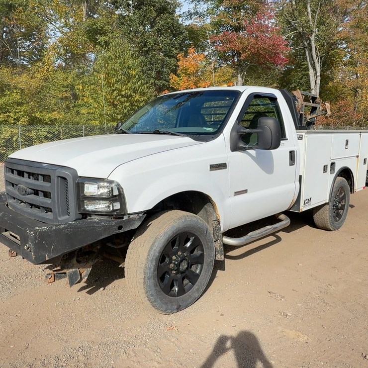 2007 FORD F350 XL