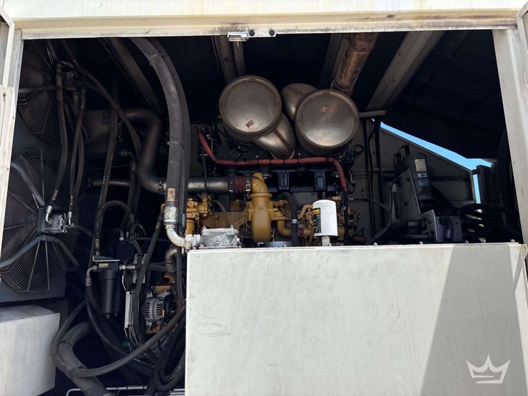 2021-metso-m-and-j-preshredder-4000m-dual-shaft-tracked-tire-shredder-machine-w/-extra-parts-image-17
