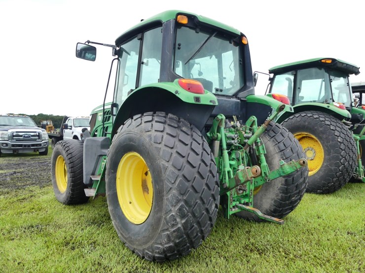 john-deere-6115m-image-4