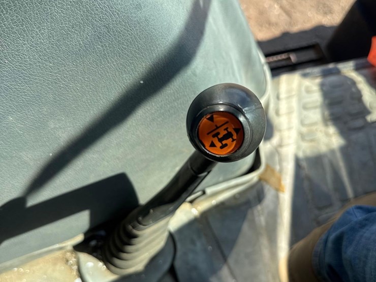 new-holland-tl80dt-image-28
