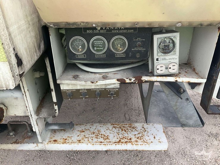 2011-international-workstar-7400-image-29