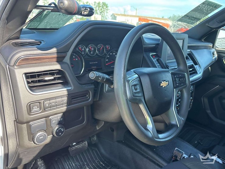 2022-chevrolet-tahoe-image-11