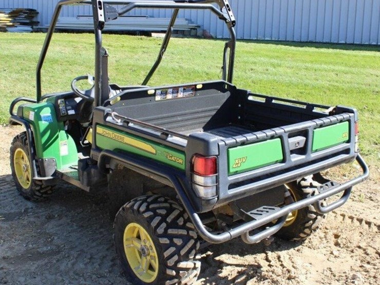 john-deere-gator-image-2
