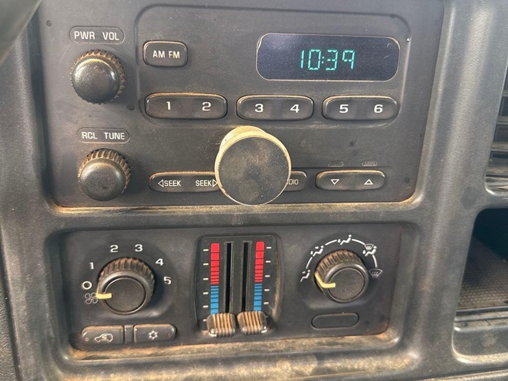 2003-chevrolet-2500hd-image-20