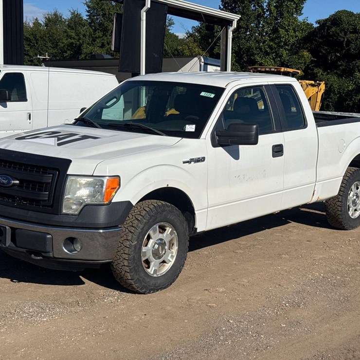 2013 FORD F150
